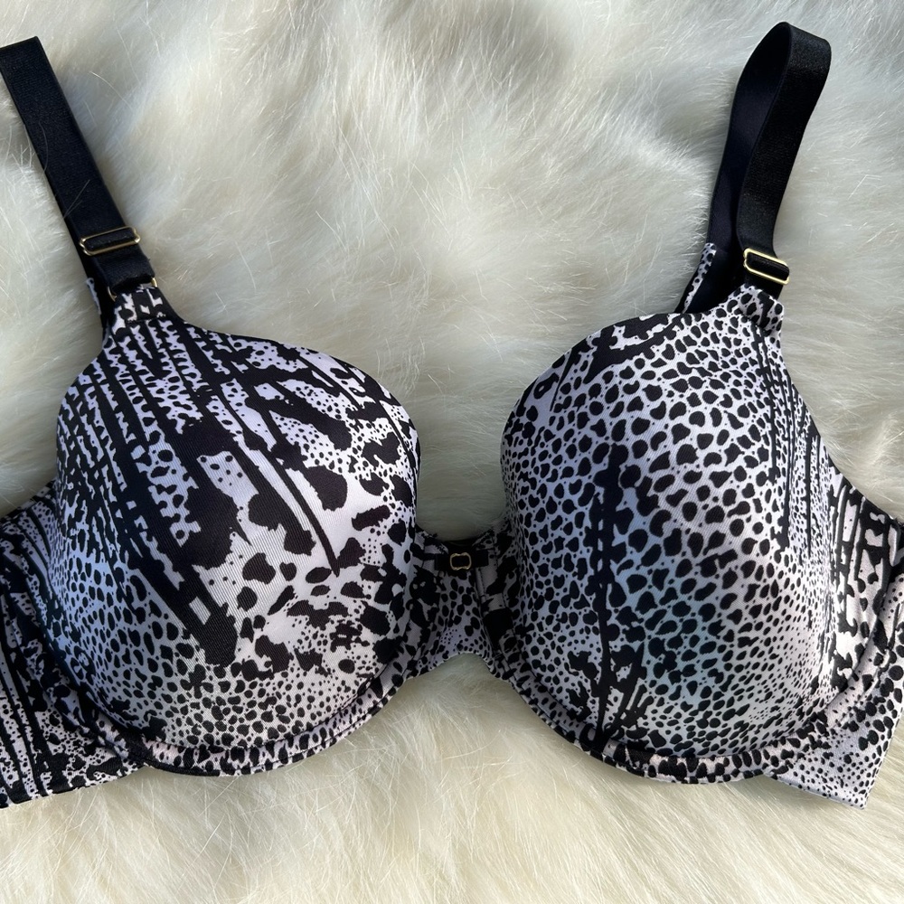 Vanity Fair ⚜️ Animal Print Design Bra